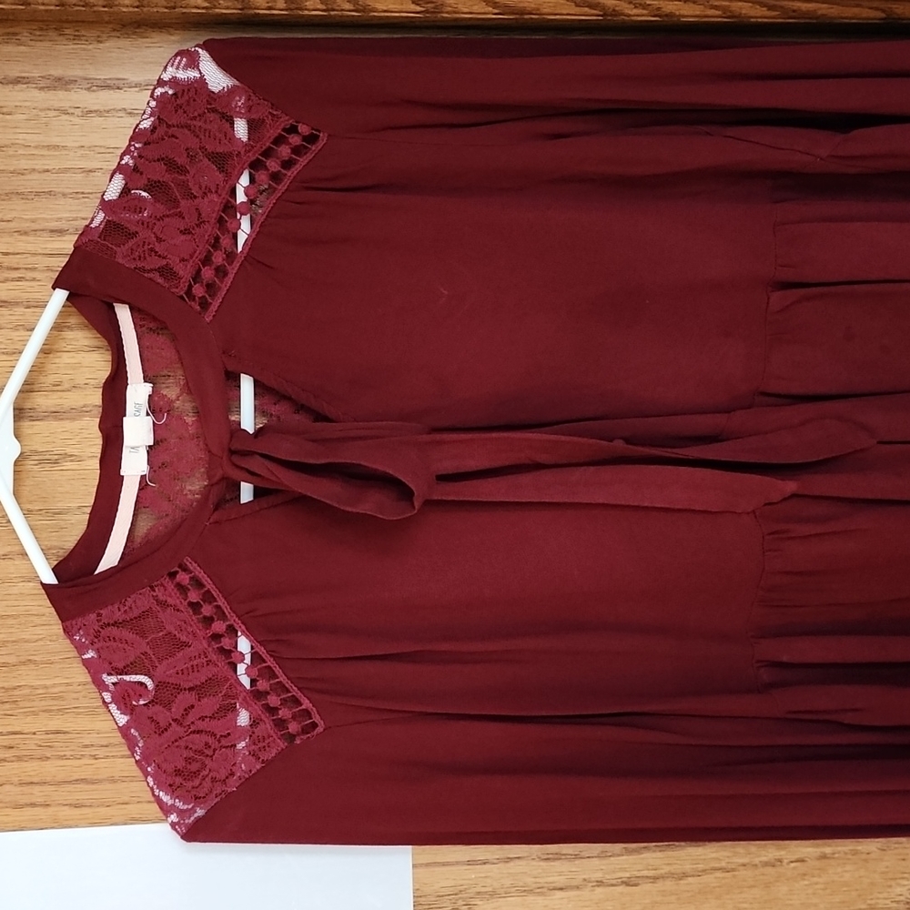 Taylor and Sage Maroon Lace button blouse with sash